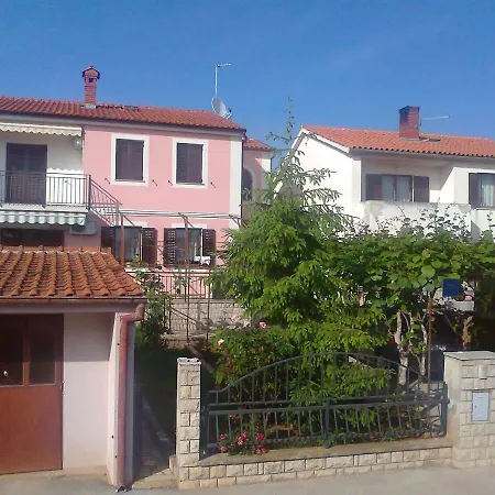 Marija Apartment Fazana Exterior photo